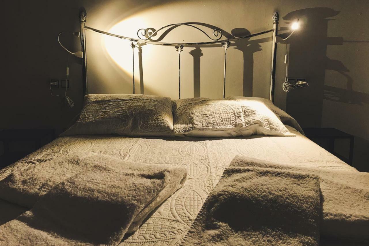 Appartamento La Antigua Fonda Hervás Esterno foto